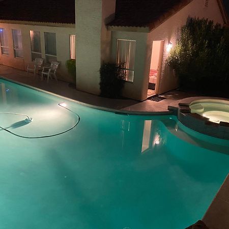 Luxury 1900 Sq Ft House Huge 46 Ft Pool & Hot Spa Las Vegas Exterior foto